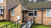 Main Photo of a 2 bedroom  Bungalow for sale