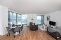 Main Photo of a 3 bedroom  Apartment for sale