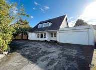 Main Photo of a 5 bedroom  Detached House for sale