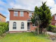 Main Photo of a 4 bedroom  Detached House for sale