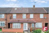 Main Photo of a 3 bedroom  Terraced House for sale