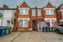 Main Photo of a 2 bedroom  Maisonette for sale