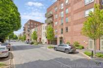 Main Photo of a 1 bedroom  Flat for sale