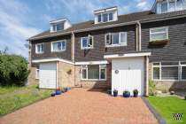 Main Photo of a 3 bedroom  Terraced House for sale