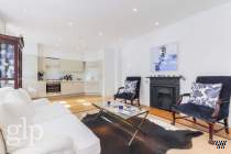 Main Photo of a 2 bedroom  Flat to rent