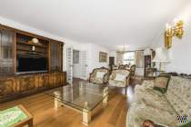 Main Photo of a 3 bedroom  Apartment to rent