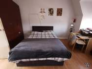 Main Photo of a 4 bedroom  Apartment for sale