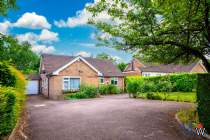 Main Photo of a 3 bedroom  Detached House for sale