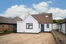 Main Photo of a 3 bedroom  Detached House for sale
