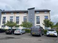 Main Photo of a 2 bedroom  Flat to rent