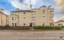 Main Photo of a 2 bedroom  Flat to rent