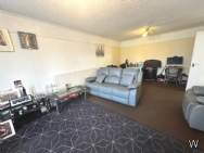 Main Photo of a 2 bedroom  Apartment for sale