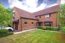 Main Photo of a 5 bedroom  Detached House to rent