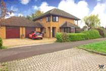 Main Photo of a 5 bedroom  Detached House to rent