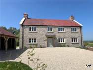 Main Photo of a 4 bedroom  Detached House to rent
