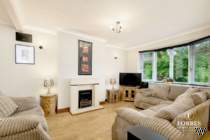 Main Photo of a 4 bedroom  Detached House for sale