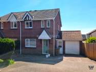 Main Photo of a 3 bedroom  Semi Detached House for sale