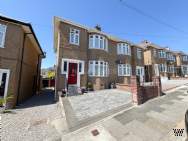 Main Photo of a 3 bedroom  Semi Detached House for sale