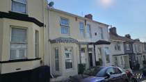 Main Photo of a 2 bedroom  Terraced House to rent