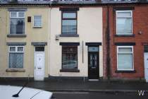 Main Photo of a 2 bedroom  Terraced House to rent