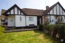 Main Photo of a 3 bedroom  Bungalow for sale