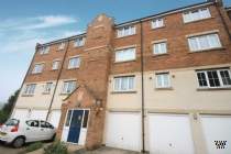 Main Photo of a 2 bedroom  Flat for sale