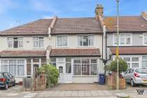 Main Photo of a 3 bedroom  Terraced House for sale