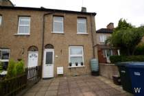 Main Photo of a 2 bedroom  End of Terrace House to rent