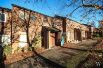 Main Photo of a 3 bedroom  Terraced House to rent