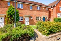 Main Photo of a 2 bedroom  Terraced House for sale