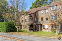 Main Photo of a 1 bedroom  Apartment for sale