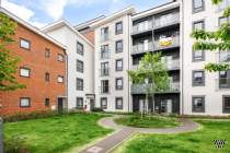 Main Photo of a 2 bedroom  Apartment for sale