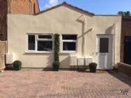 Main Photo of a 2 bedroom  Detached House for sale