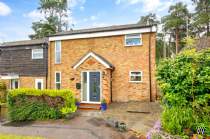 Main Photo of a 3 bedroom  End of Terrace House for sale