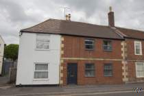 Main Photo of a 2 bedroom  Terraced House to rent