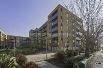 Main Photo of a 1 bedroom  Flat for sale
