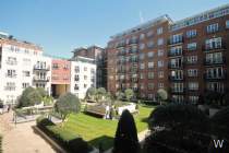Main Photo of a 2 bedroom  Flat for sale