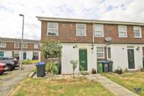 Main Photo of a 3 bedroom  End of Terrace House to rent