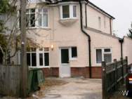 Main Photo of a 7 bedroom  Detached House to rent