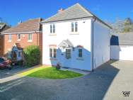 Main Photo of a 3 bedroom  Detached House for sale