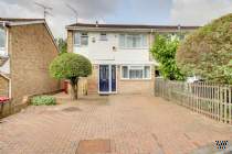 Main Photo of a 3 bedroom  Semi Detached House for sale