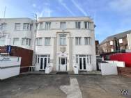 Main Photo of a 1 bedroom  Flat to rent