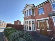 Main Photo of a 3 bedroom  House for sale