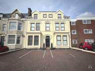 Main Photo of a 4 bedroom  Flat to rent