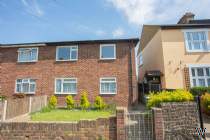 Main Photo of a 2 bedroom  Maisonette for sale