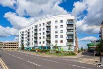 Main Photo of a 2 bedroom  Apartment for sale