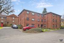 Main Photo of a 3 bedroom  Apartment for sale