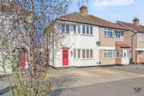 Main Photo of a 4 bedroom  Semi Detached House for sale