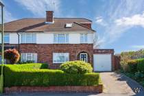 Main Photo of a 4 bedroom  Semi Detached House for sale