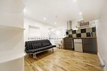 Main Photo of a Studio to rent